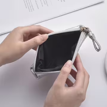 牛角可頌×可掛脖×拉鍊零錢包×黑色