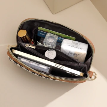 雙層口袋皮革×可斜背×手機拉鍊長皮夾×棕咖.avif