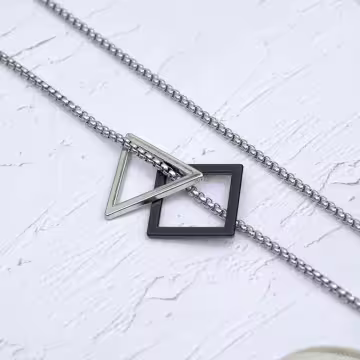 鏤空三角方塊×長項鍊