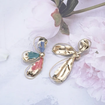 琺瑯金屬大花朵×蚊香盤U型耳夾.avif