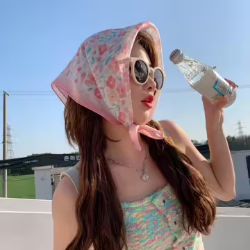 粉紅小碎花×絲巾×四角頭巾