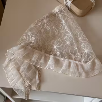 蕾絲花朵裙擺花邊×三角頭巾