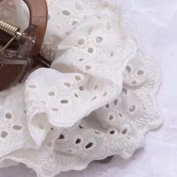 復古米白蕾絲琥珀色×鯊魚夾