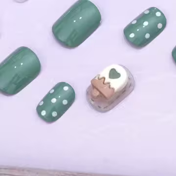 綠心冰棒蝴蝶結亮面&times;穿戴式手指甲片&times;二十四入