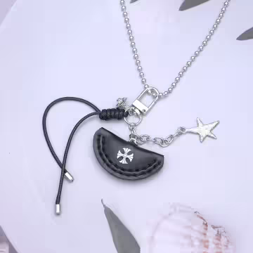 暗黑十字黑皮革×金屬長項鍊