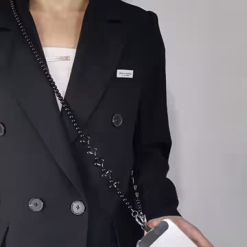 黑色愛心串串&times;手機斜背雙勾掛繩