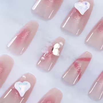 閃粉愛心月蝶亮面&times;穿戴式手指甲片&times;二十四入