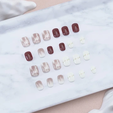 法式紅白愛心亮面×穿戴式手指甲片×二十四入.avif