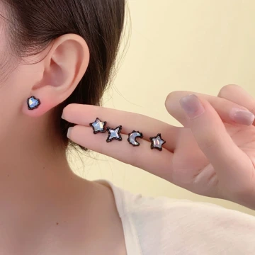 彩色小星星×三套件耳環組.avif