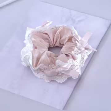 甜美蕾絲蝴蝶結&times;大腸圈髮束&times;共二色
