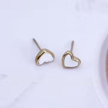 鋼飾&times;白色愛心&times;耳釘&times;金色