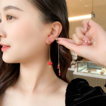 朱槿磚紅璀金亮面×穿戴式手指甲片×二十四入 .avif