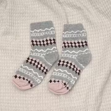 粉灰少女心&times;中筒襪&times;三雙套件襪子組