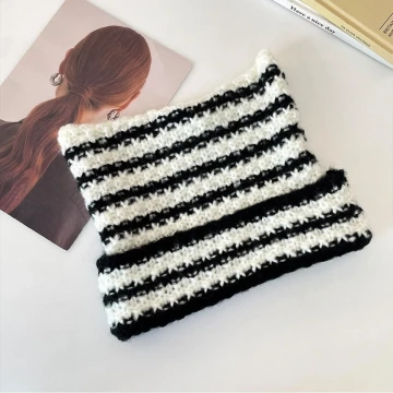 小惡魔&times;針織帽&times;黑白線條.avif
