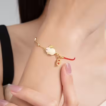 平安納福小兔&times;紅繩手鍊