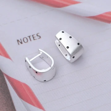 925銀針&times;羅馬數字&times;耳扣.avif