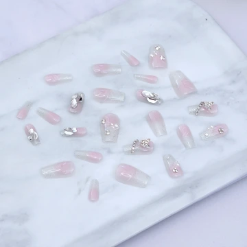 小白雛菊蝴蝶飛&times;吊墜耳環.avif