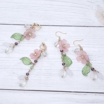 奶茶小熊&times;三角耳夾.avif