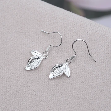 925銀針&times;星芒旋律&times;耳針.avif