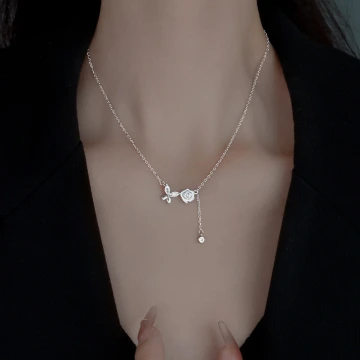 925銀針&times;荷葉邊&times;耳針.avif