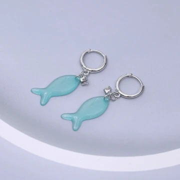 十字纏繞晶鑽&times;U型耳骨夾.avif