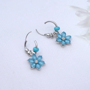 十字纏繞晶鑽&times;U型耳骨夾.avif