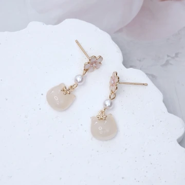 十字纏繞晶鑽&times;U型耳骨夾.avif