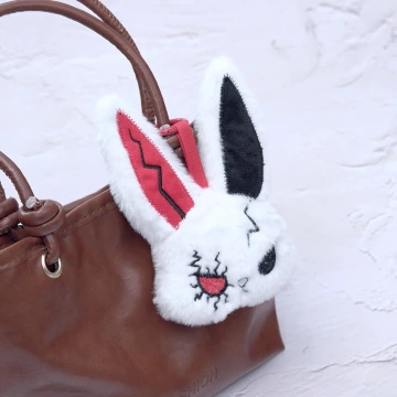 哥德黑十字&times;螺旋耳夾.avif