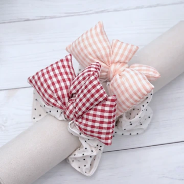 甜美藍花刺繡&times;大腸髮束.avif