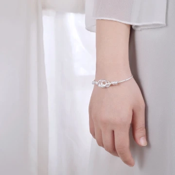 925銀飾&times;8字纏繞打結&times;開口手環.avif