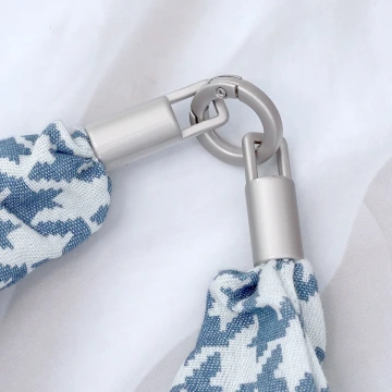 兔寶寶小格子&times;手機腕帶掛繩&times;藍色.avif